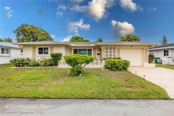 4808 NW 49th Rd, Tamarac FL 33319