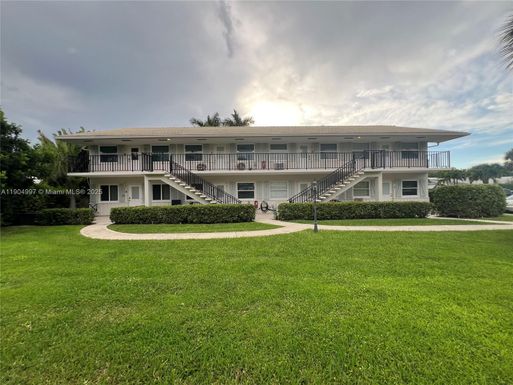108 Bravado Ln # 8, Palm Beach Shores FL 33404