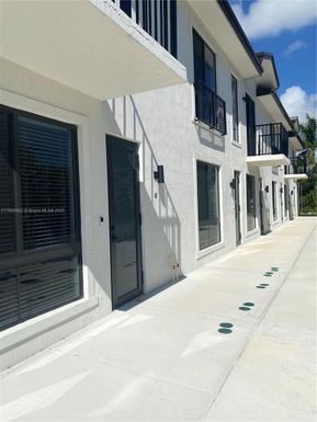 24940 SW 134 Ave # 5, Unincorporated Dade County FL 33032