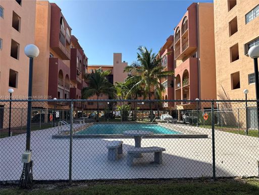 460 E 23rd St # 508, Hialeah FL 33013