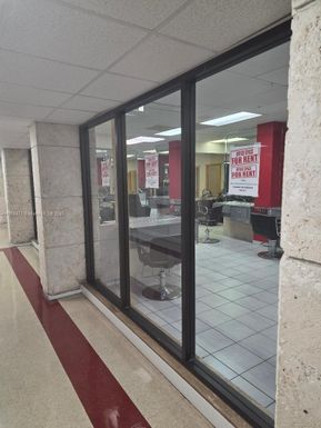 1980 S Ocean Dr # L1, Hallandale Beach FL 33009