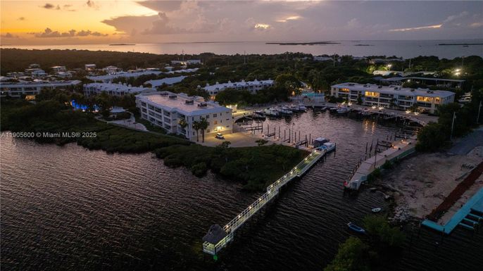 97501 Overseas Hwy # 131, Key Largo FL 33037