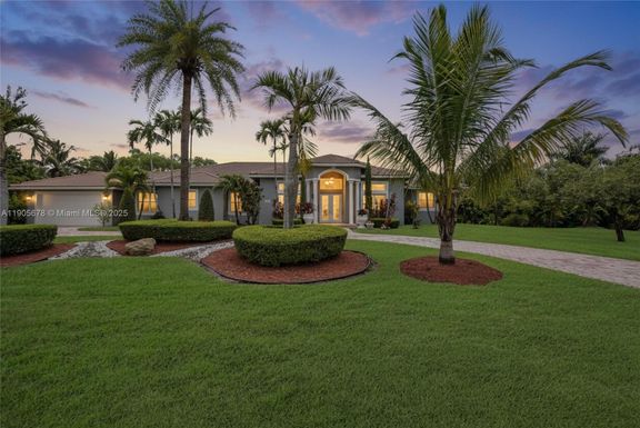 16541 SW 62nd St, Southwest Ranches FL 33331