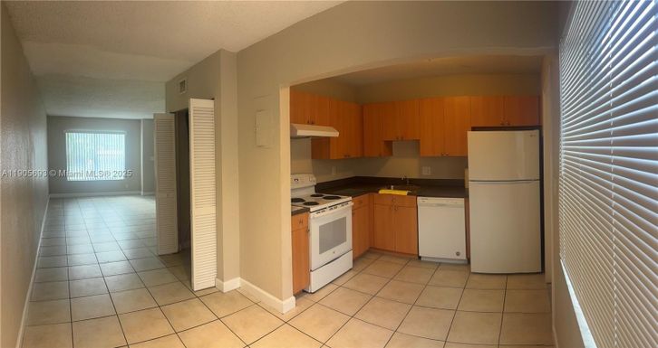 4672 NW 9th Dr # 4672, Plantation FL 33317