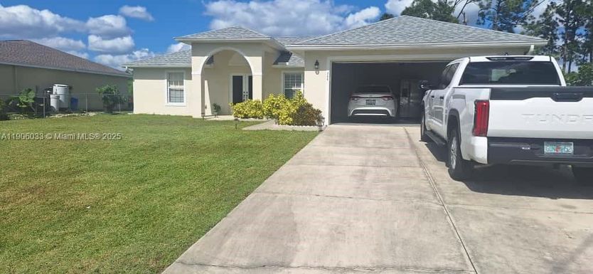 743 Grant blvd, Other City - In The State Of Florida FL 33974