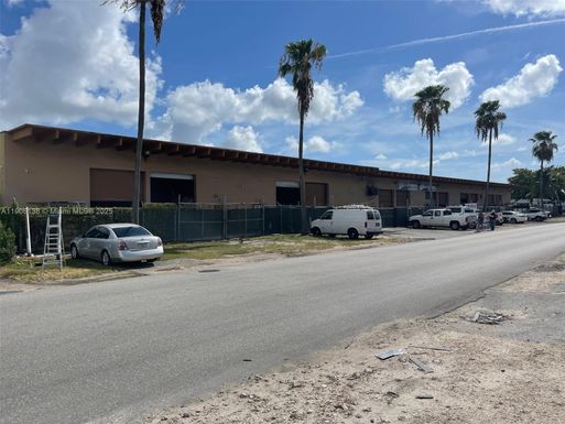 3303 NW 71st St, Miami FL 33147