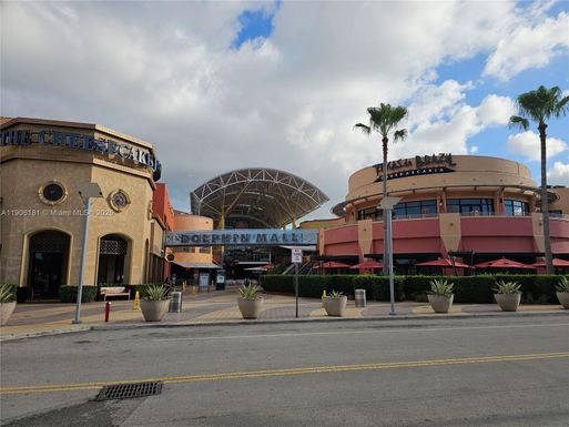 11401 NW 12th St, Sweetwater FL 33172