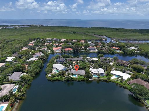 415 Rovino Ave, Coral Gables FL 33156