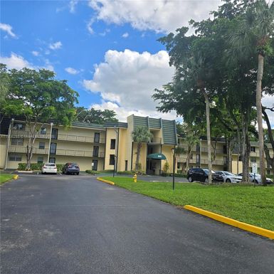 9070 Lime Bay Blvd # 301, Tamarac FL 33321