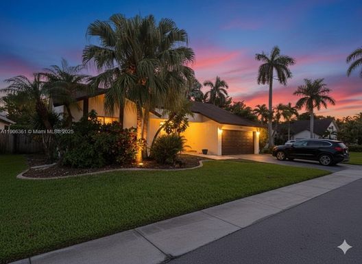 10511 SW 145th Ct, Miami FL 33186