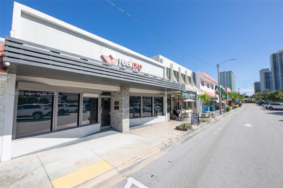 3309 NE 33rd St, Fort Lauderdale FL 33308