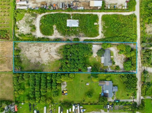 15490 SW 209th Ave, Miami FL 33187