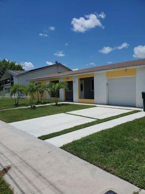 14310 NW 12th Ave # 14310, Miami FL 33168