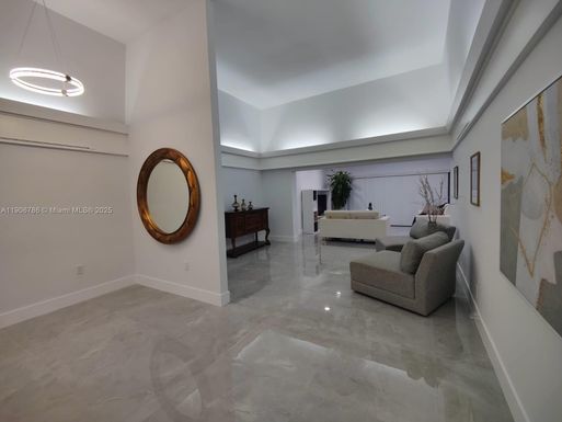 5109 Banyan Ln, Tamarac FL 33319