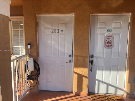 7845 W 36th Ave # 203, Hialeah FL 33018