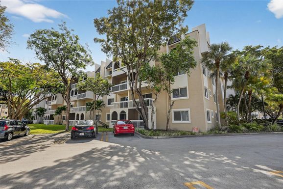 8103 Camino Real # 307, Miami FL 33143