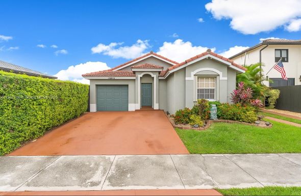 14262 SW 181st St, Miami FL 33177