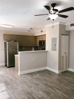 222 Sidonia Ave # 3, Coral Gables FL 33134