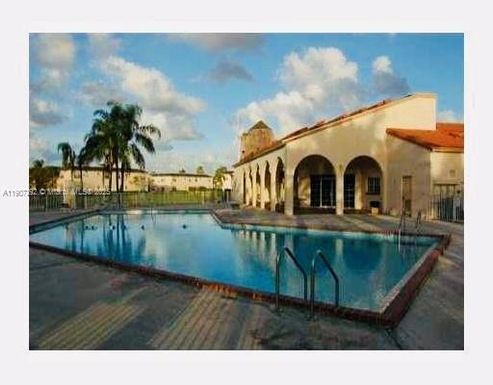 8713 SW 5th St # 103, Pembroke Pines FL 33025
