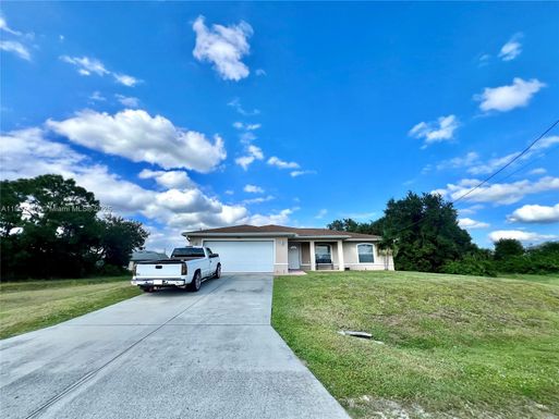 2916 51ST ST SW, Lehigh Acres FL 33976