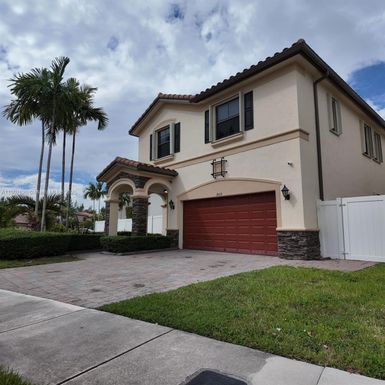 8618 W 33rd Ave # 8618, Hialeah FL 33018