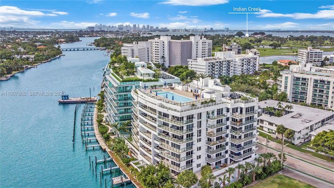 9261 E Bay Harbor Dr # 407, Bay Harbor Islands FL 33154