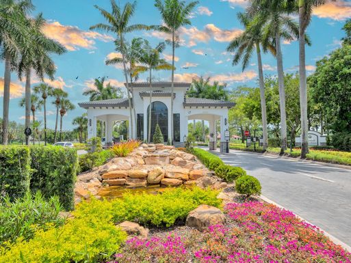 2710 Walkers way, Weston FL 33331