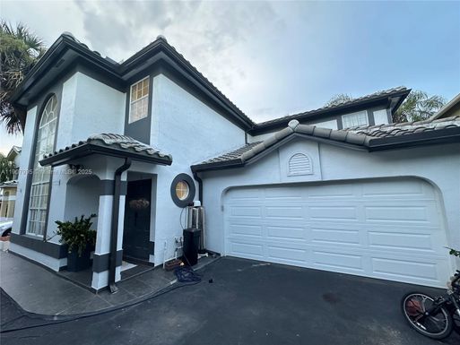 5478 NW 45th Way, Coconut Creek FL 33073