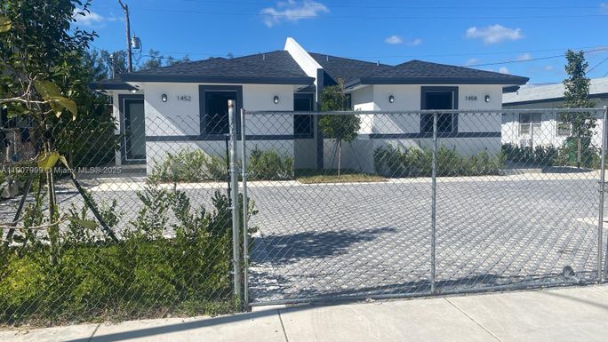 1452-1458 NW 1st Court, Florida City FL 33034