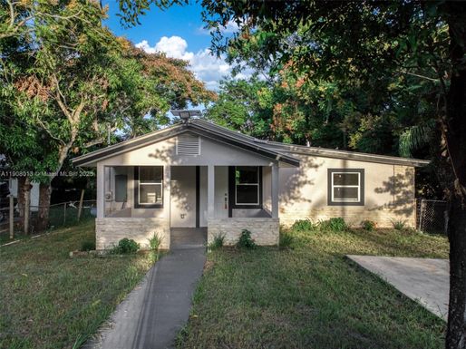 129 Flippen, Avon Park FL 33825