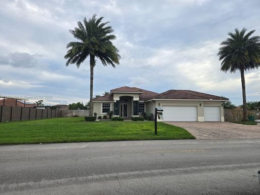 12944 SW 222nd St, Miami FL 33170