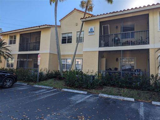 1237 SW 46th Ave # 802, Pompano Beach FL 33069
