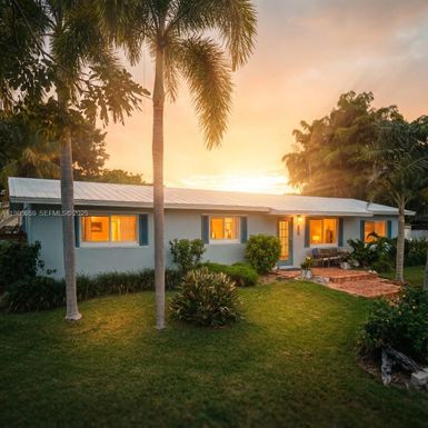 160 Ridge St, Tavernier FL 33070