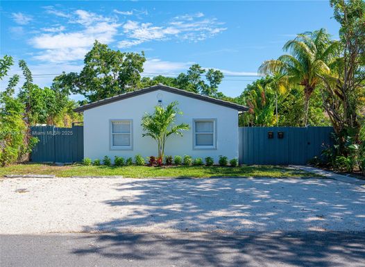 1236 NE 16th Ave, Fort Lauderdale FL 33304