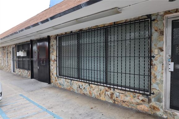 4634 NW 27th Ave, Miami FL 33142
