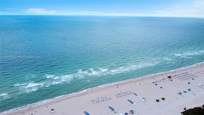 1621 Collins Ave # 710, Miami Beach FL 33139