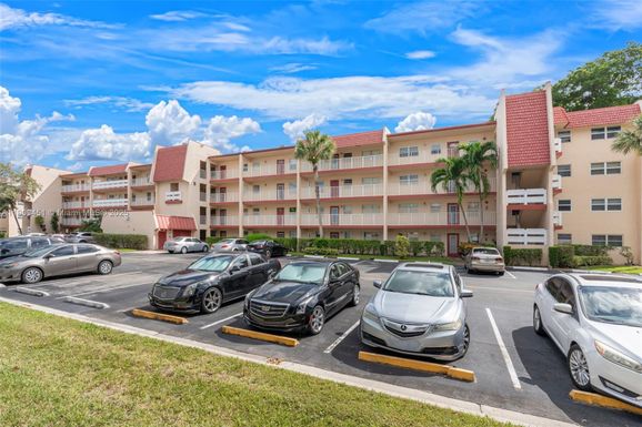 1040 Country Club Dr # 408, Margate FL 33063