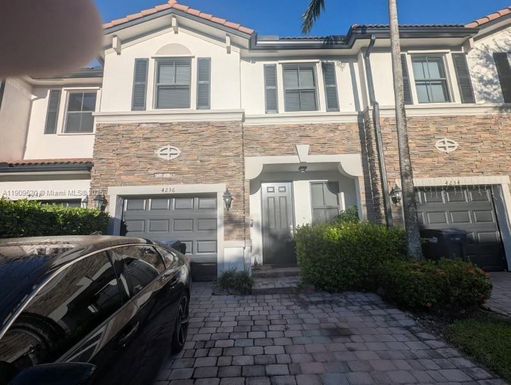 4236 SW 164th Ct # 4236, Miami FL 33185