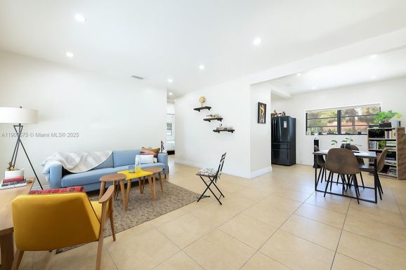 250 NE 170th St, North Miami Beach FL 33162
