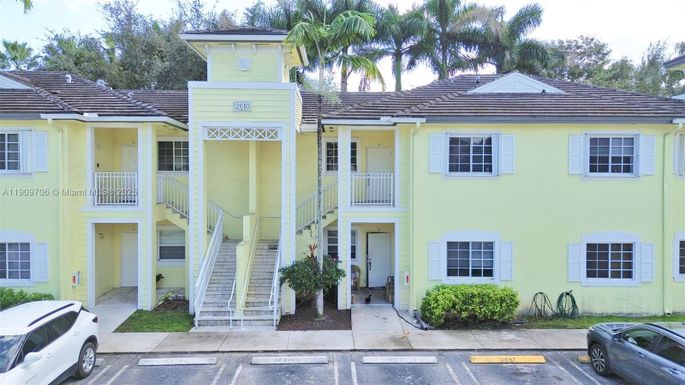 2610 NE 3rd Dr # 203, Homestead FL 33033