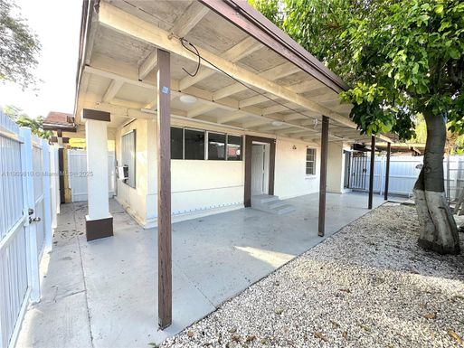 4763 NW 3th St # 2, Miami FL 33126