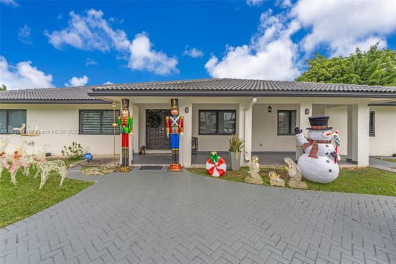 551 SW 127th Ave, Miami FL 33184