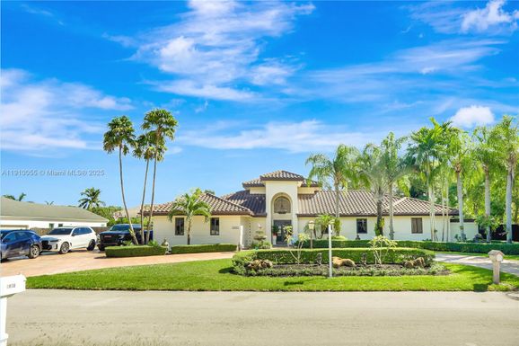 18501 SW 79th Ct, Cutler Bay FL 33157