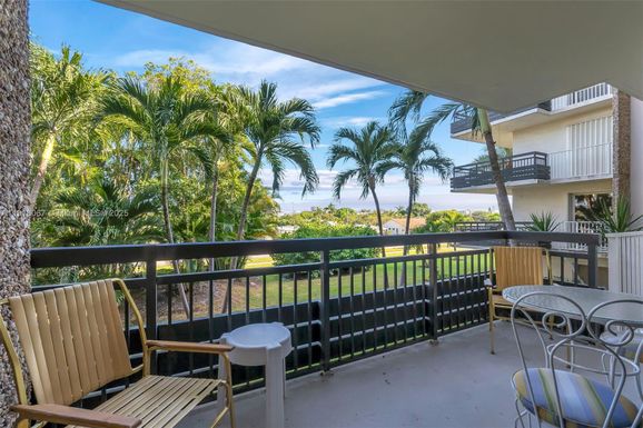 555 NW 4th Ave # 2200, Boca Raton FL 33432