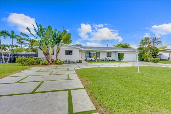 8000 SW 139th Ter, Palmetto Bay FL 33158