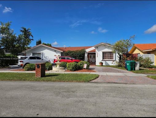 1232 SW 132nd Ct, Miami FL 33184