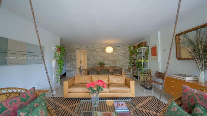 199 Ocean Lane Dr # 313, Key Biscayne FL 33149