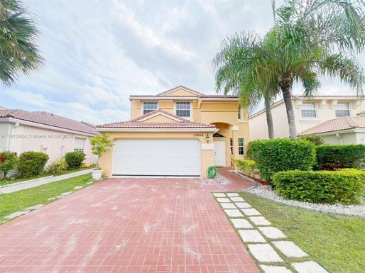 15868 NW 4th St # 15868, Pembroke Pines FL 33028