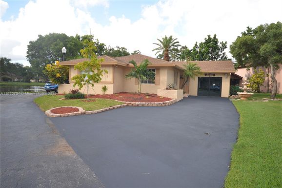 2119 Nova Village Dr # 2119, Davie FL 33317