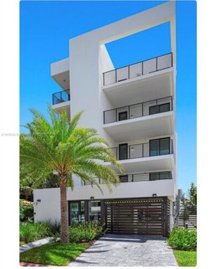 1930 Bay Dr # 1, Miami Beach FL 33141